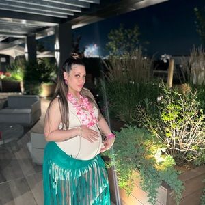 Meet your Posher, Lorenys